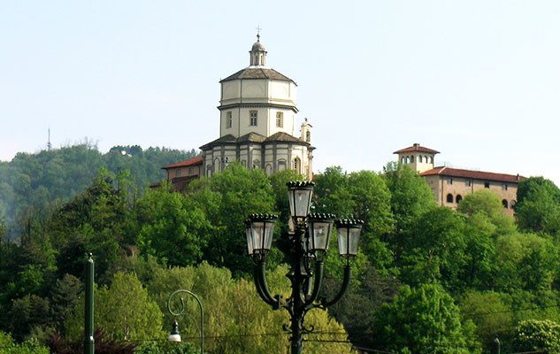 Il Monte dei Cappuccini e la Chiesa di Santa Maria al Monte