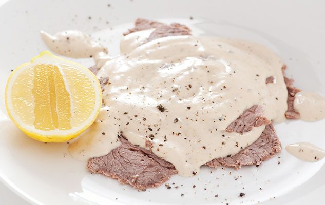 Come preparare il vitello tonnato: la gustosa ricetta della tradizione