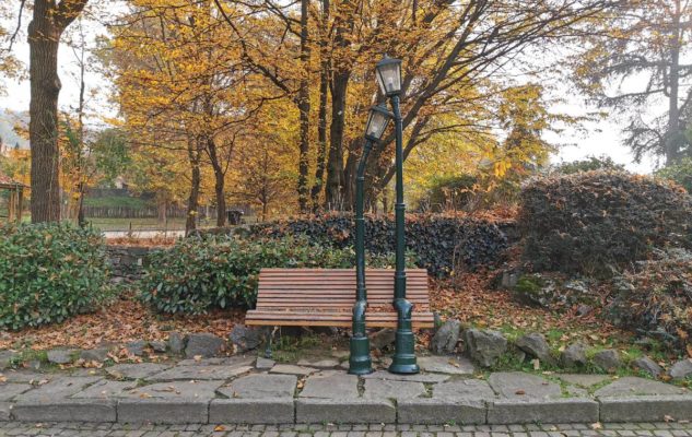 Giardino Roccioso Torino panchina innamorati