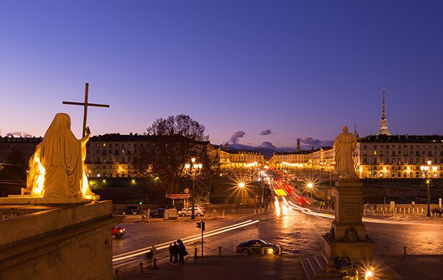 Torino Magica: il tour serale della città tra magia bianca e magia nera