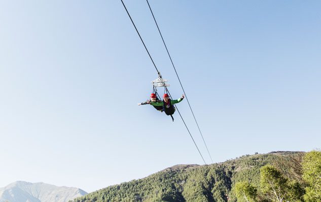 Zipline: volare appesi ad un filo tra le montagne del Piemonte