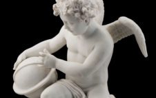 Le bianche statuine. I biscuit del Palazzo Reale