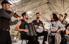 Barcelona Gipsy Balkan Orchestra: ritmi gitani all'Hiroshima Mon Amour di Torino