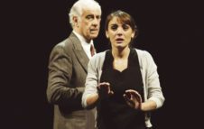 Elvira (Elvire Jouvet 40) - Toni Servillo in scena a Torino