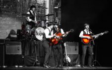 Revolution: il Musical sui Beatles arriva a Torino nel 2019