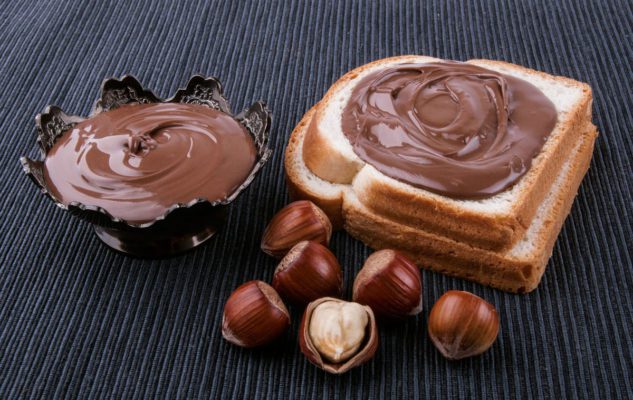 Gianduia: la crema alle nocciole più famosa del mondo è nata a Torino