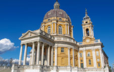 Basilica di Superga: colazione in un'antica Sala Panoramica e visita alle Tombe Reali e alla Cupola