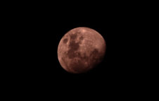 Eclissi di Luna 2019 a Torino: una notte speciale al Planetario tra stelle e magia