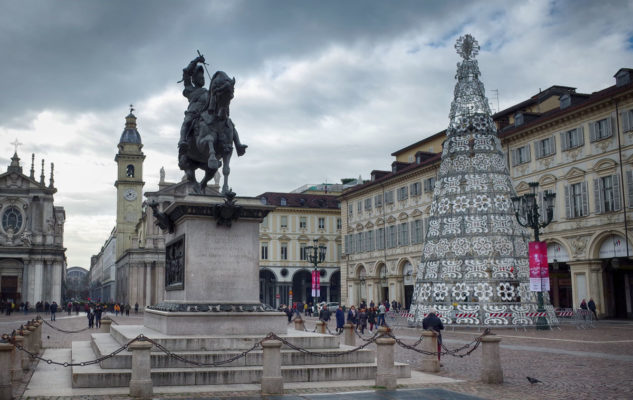 Albero Di Natale Milano 2020.L Albero Di Natale 2019 Di Torino Illuminera La Magica Piazza San Carlo 1 Dicembre 2019 6 Gennaio 2020 Torino