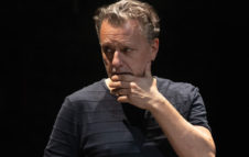 "Rumori fuori scena": il cult di Michael Frayn al Teatro Carignano di Torino