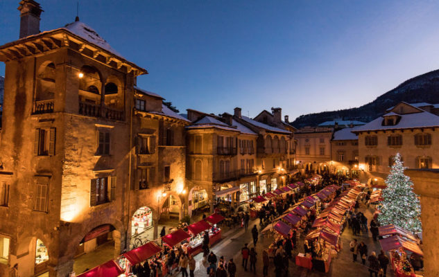 Mercatini Di Natale.Mercatini Di Natale 2019 Di Domodossola Artigianato Gastronomia E Animazioni 14 Dicembre 2019 15 Dicembre 2019