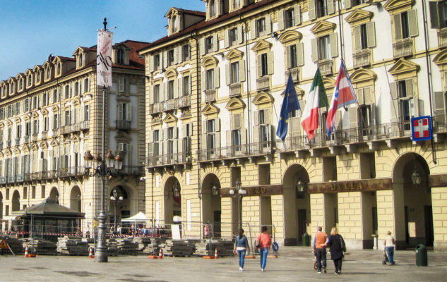 Il Presidente del Piemonte, Cirio: “Troppe persone ancora in giro. Pronto a varare nuove sanzioni”