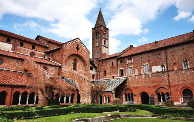 L’Abbazia di Staffarda: uno dei più grandi monumenti medievali del Piemonte