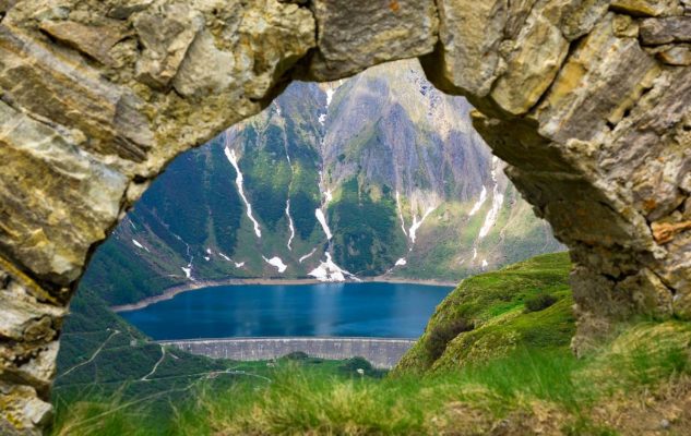 Morasco: l’antico borgo sommerso in un lago del Piemonte