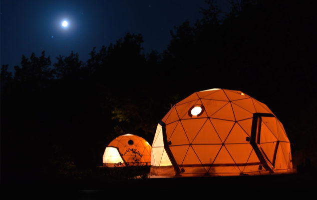 Gaia’s Spheres: in Piemonte sfere immerse nella natura dove dormire guardando le stelle