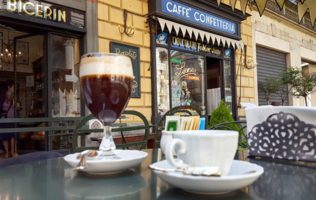 Caffè Confetteria Al Bicerin, lo storico caffè di Torino dov’è nato il “bicerin”