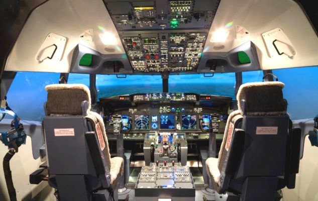 iFly Simulator: vivere l’emozione di pilotare un aereo senza spostarsi da Torino