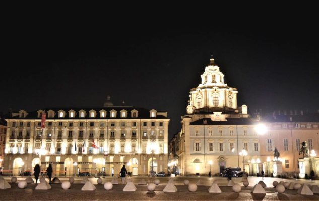 piazza castello nuova illuminazione