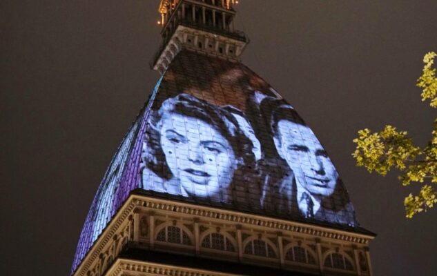 san giovanni 2021 videomapping mole antonelliana