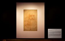 A tu per tu con Leonardo: i 13 disegni e il Codice sul volo degli uccelli in mostra per pochi giorni