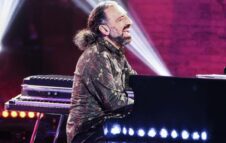 Stefano Bollani a Torino nel 2021: concerto di Natale per "Specchio dei tempi Onlus"