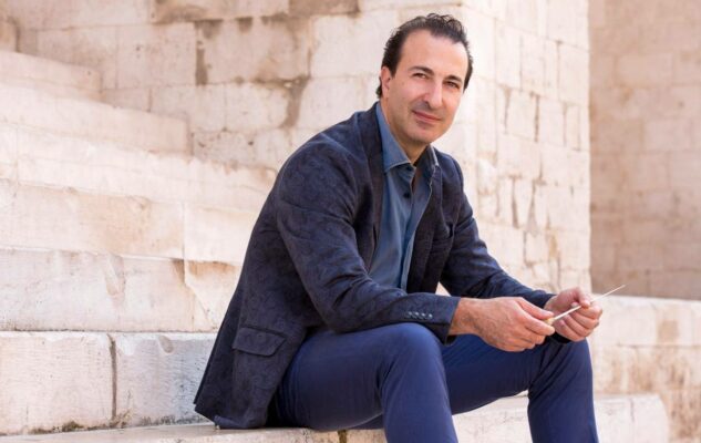 Alvise Casellati dirige Orchestra Teatro Regio