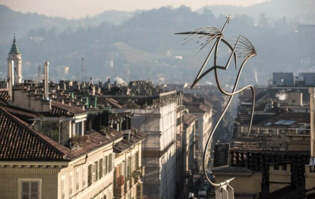 Equinox scultura tetti Torino