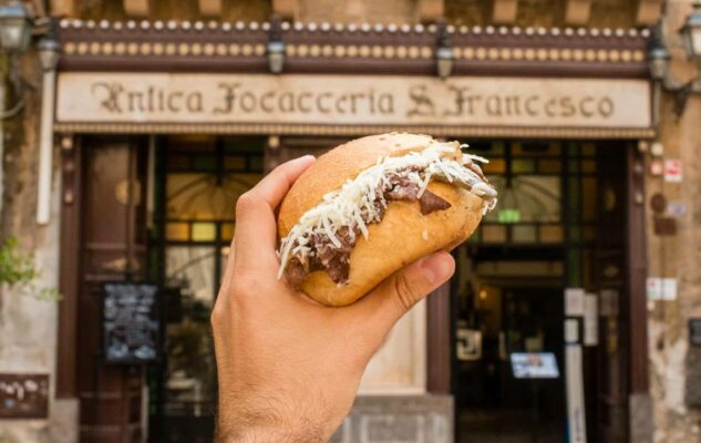 Antica Focacceria San Francesco a Torino: specialità siciliane dallo storico locale di Palermo