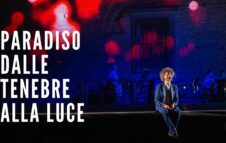 Simone Cristicchi a Nichelino nel 2022 con "Paradiso: dalle tenebre alla luce"