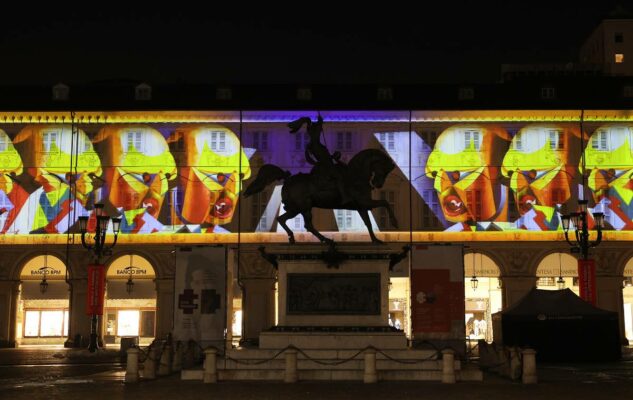 proiezioni arte piazza san carlo Torino