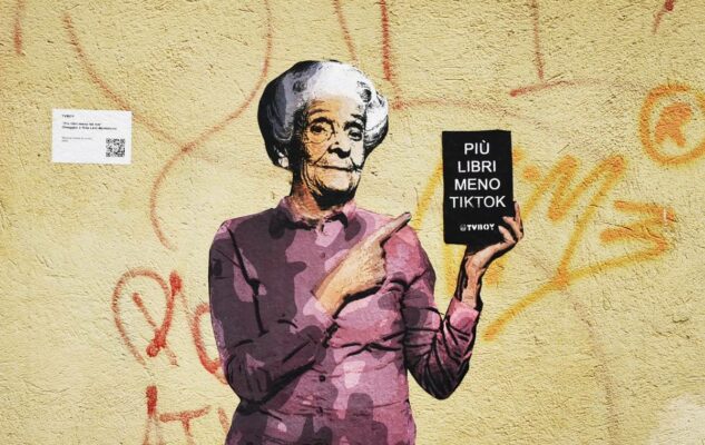 Rita Levi-Montalcini e Piero Angela nei murales di TvBoy a Torino