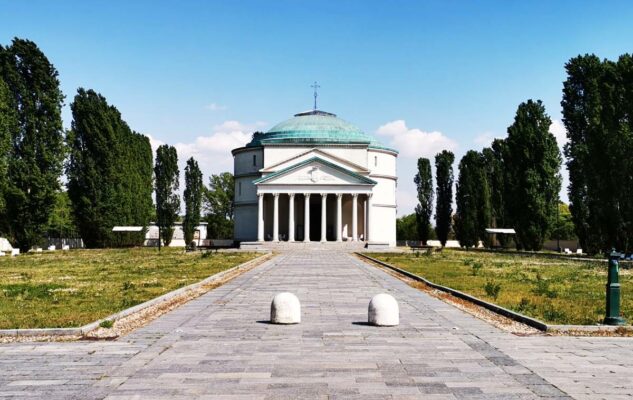 Mausoleo Bela Rosin Biblioteca