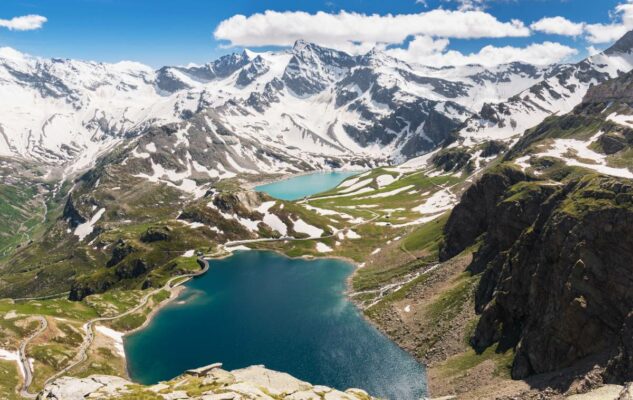 Il Colle del Nivolet: un  paradiso di colori tra laghi, nuvole e prati