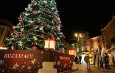 Mercatino di Natale di Asti 2023: il più grande mercato natalizio d’Italia