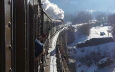 Il Treno Storico di Natale riparte da Torino: viaggio nel tempo tra borghi, mercatini e magici scenari