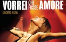 Silvia Mezzanotte a Torino con “Vorrei che fosse amore”: l'omaggio a Mina al Teatro Alfieri