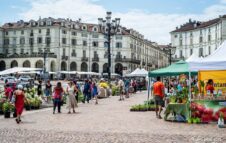 Agriflor Aprile 2024: Piazza Vittorio diventa un giardino con l’edizione ristretta di FLOR