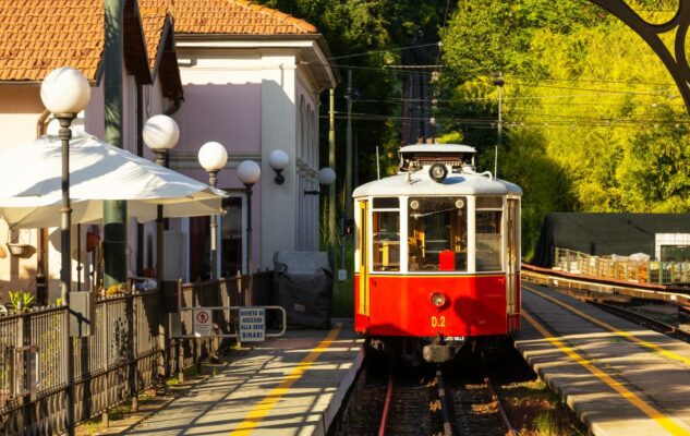 Riapre la Tranvia Sassi-Superga: la storica “Dentera” di Torino è di nuovo in funzione