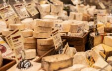 Mercato Europeo 2025 a Cuneo: tre giorni tra sapori, tradizioni e artigianato internazionale