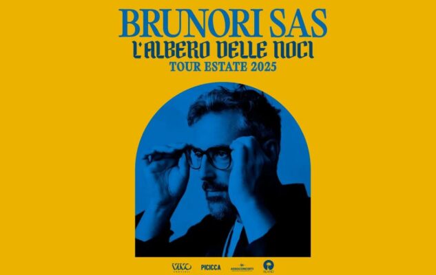 Brunori SAS arriva stasera a Torino: scaletta, biglietti e programma del concerto