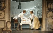 “La Locandiera” di Goldoni a Torino per il Natale e Capodanno: date e biglietti