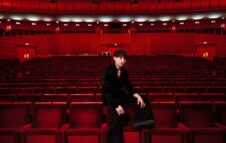 RKOMI a Torino nel 2025 con "Mirko nei Teatri": data e biglietti del concerto