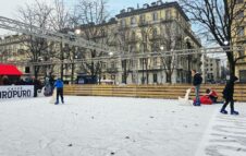 Villaggio di Natale 2025 in piazza Solferino: la pista di pattinaggio, il mercatino, gli eventi