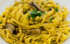 Sagra del Cinghiale 2025 a Morbello: quattro giorni tra gusto, tradizione e musica