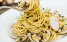 Sagra del Pesce 2025 a Villastellone: sapori di mare e atmosfere estive