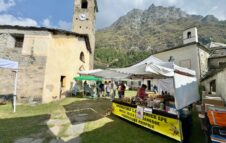 Domenica c'è la "Festa del Miele" a Usseglio: degustazioni, mercato e tour in bici