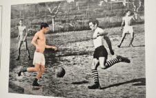 "Cristian Chironi. Abitare l’Immagine": fotografia e performance da CAMERA Torino