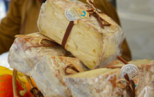 Domenica torna la Festa Rurale del Cevrin 2025: Coazze celebra il suo gustoso formaggio tipico