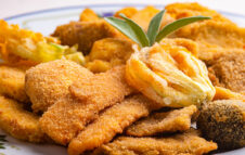 Torna questo weekend il Gran fritto misto alla piemontese 2025 a Vigliano d'Asti