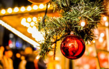 Natale a Ivrea 2025: mercatini, pista di pattinaggio e sapori nel cuore del Canavese